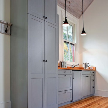 Kitchenette in Carriage House