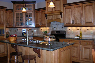 Inspiration for a mid-sized timeless u-shaped dark wood floor and brown floor eat-in kitchen remodel in Other with an undermount sink, medium tone wood cabinets, quartz countertops, beige backsplash, stone tile backsplash, stainless steel appliances, an island and raised-panel cabinets