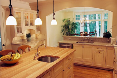 Kitchens and Dining Rooms