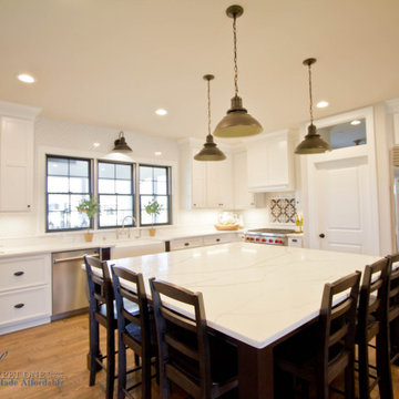 Kitchens, Dining & Great Rooms