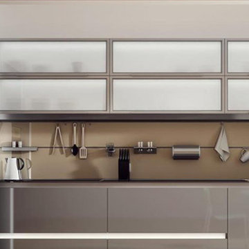Kitchens incorporating Aluminum Frame Doors