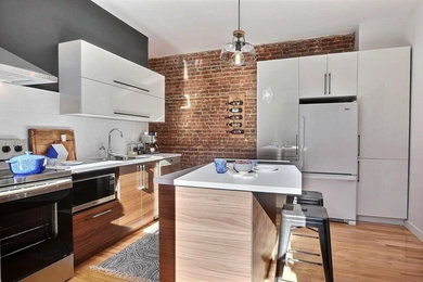 Kitchen - small contemporary kitchen idea in Montreal