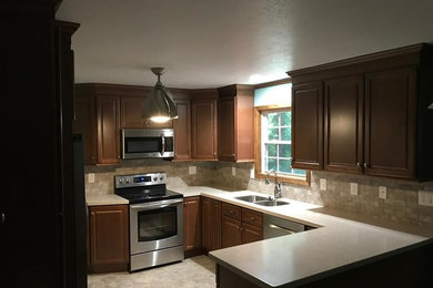Photo of a traditional kitchen in Huntington.