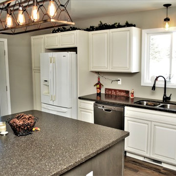 Knox, IN. Haas Lifestyle & Signature Collection. Open Concept Maple Kitchen