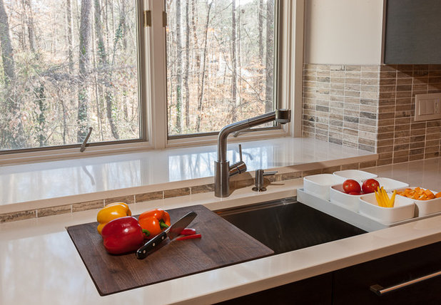 Contemporary Kitchen KOHLER STAGES SINK WITH INTEGRATED CUTTING BOARD AND PREP BOWLS