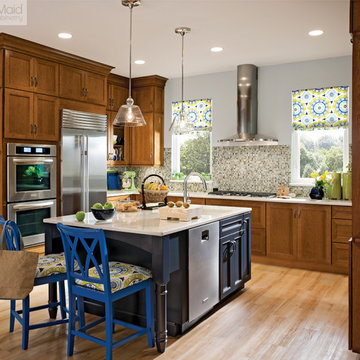 KraftMaid: Cherry Cabinetry in Golden Lager