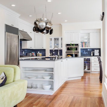 L-Shaped Kitchen Remodel Keeps Layout, Swaps Old for New