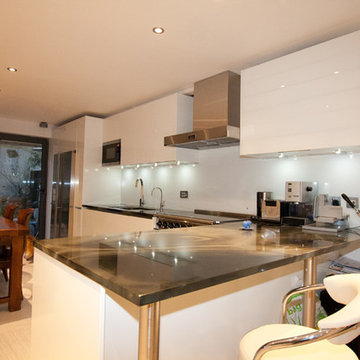 L-Shaped kitchens