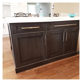 Lacey Pearl White Kitchen - Transitional - Kitchen - Toronto - by ...