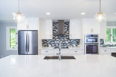 Inspiration for a contemporary kitchen remodel in Charlotte