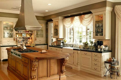 Example of an eclectic kitchen design in Santa Barbara
