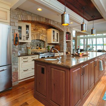 Lakefront Vacation Home