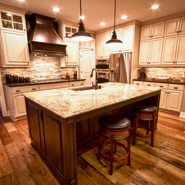 Lakeland Residence