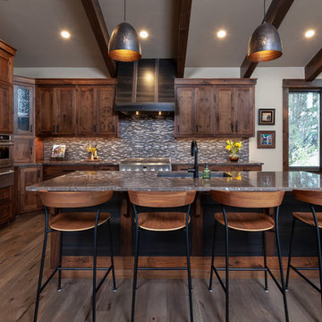 Lakeside Beauty Kitchen