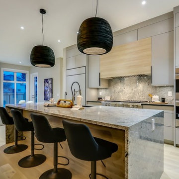 Lakeview New custom home