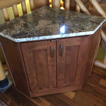 Large Mtn. Log Home Refaced Cherry Kitchen with Showplace Pendleton W