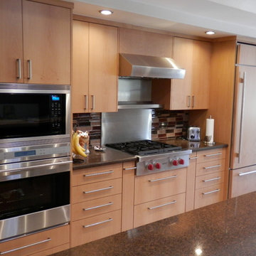 Las Vegas SSP Modern Kitchen Remodel - Signature Cabinetry