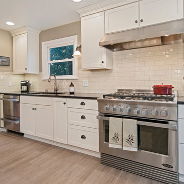 Laurelhurst Traditional Kitchen