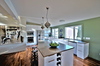 Example of a minimalist kitchen design in Edmonton