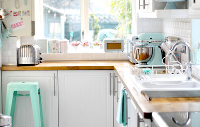5 Items You Can Declutter From Your Kitchen Cupboard Today