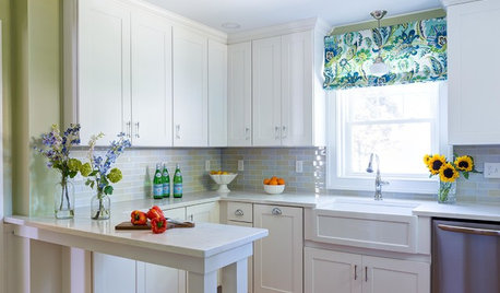 What’s Popular for Kitchen Counters, Backsplashes and Walls