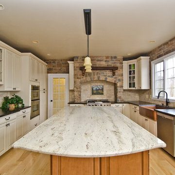 Leathered Antique Brown Granite and River Valley Granite in Vienna, VA