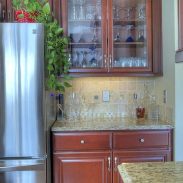 Leesburg Traditional Cherry Kitchen - Beverage Station