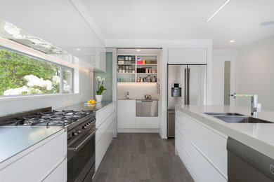 Photo of a contemporary kitchen in Christchurch.