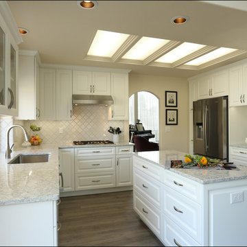 Light and Bright Kitchen