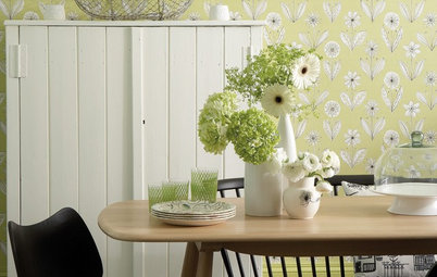10 Ways to Boost Your Home with Spring Blooms