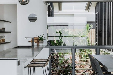 Light Filled Atrium to Modern Dining & Kitchen