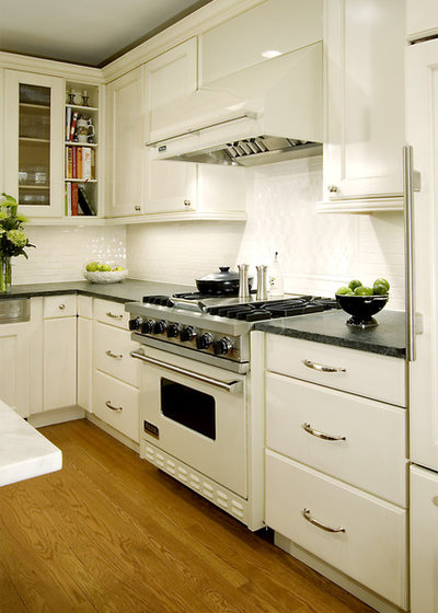 Traditional Kitchen by Claudia Martin, ASID