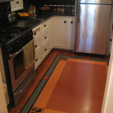 Linoleum rug in Craftsman Kitchen
