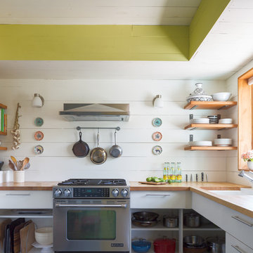 75 Small Green Kitchen Ideas You'll Love - March, 2024 | Houzz
