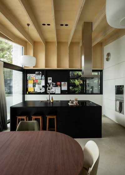 Contemporary Kitchen by Glamuzina Architects