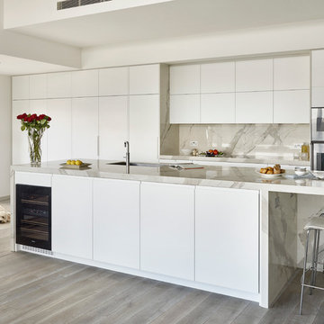 London Penthouse Apartment Kitchen