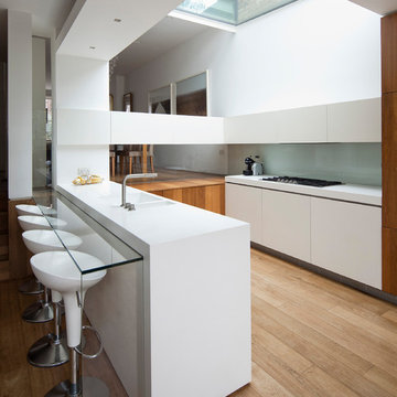 London W6 - modern kitchen and living space