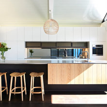 Contemporary Kitchen by Luigi Rosselli Architects