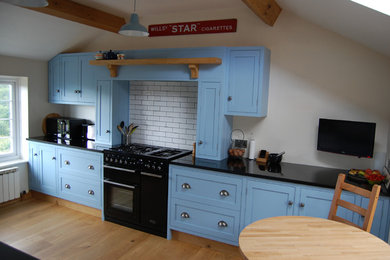 This is an example of a traditional kitchen in Gloucestershire.