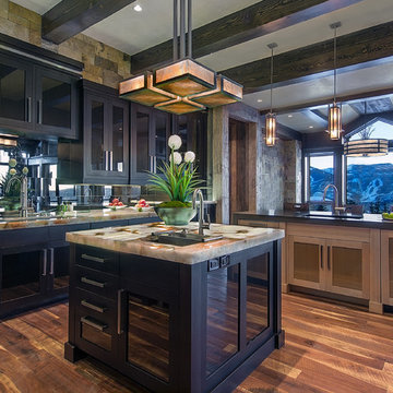 Luxurious Residence - Kitchen