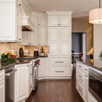 Luxurious White Kitchen in Greenwood Village is Both Classic and Funcitonal