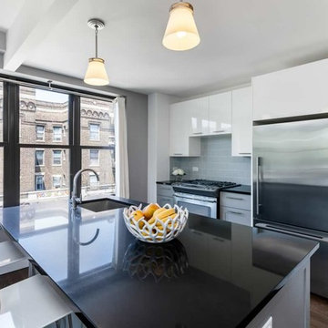 Luxury Brooklyn Apartment Black & White Kitchen