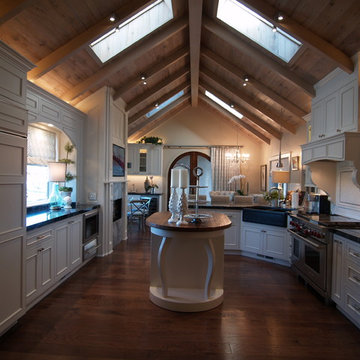Luxury Farmhouse Kitchen