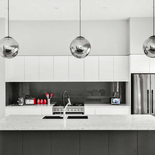 Inspiration for a contemporary kitchen in Sydney.