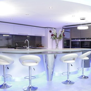 Luxury kitchen with bespoke curved island.