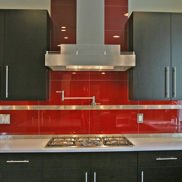 Lyptus Cabinets with Red Backsplash - Pavel HBC
