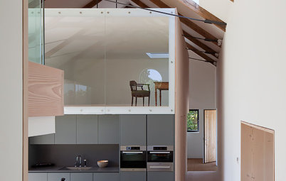 Houzz Tour: A Contemporary Home in Guernsey With a Surprising Past