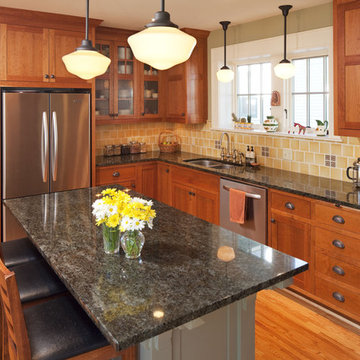 Mack Kitchen
