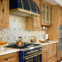 https://www.houzz.com/photos/maine-cottage-colors-mediterranean-kitchen-new-york-phvw-vp~17665174