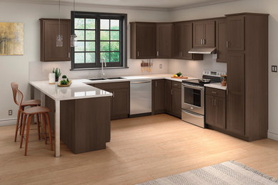 Example of a small trendy kitchen design in New York